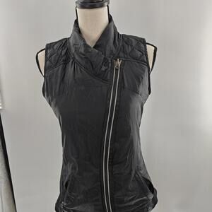 Lululemon Women's Black Vest